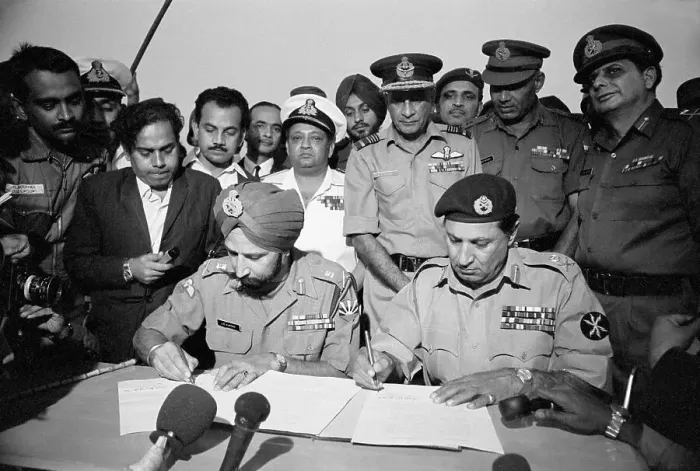 Framed Print : Pakistani Army Surrenders at Dhaka Framed Print : Pakistani Army Surrenders at Dhaka
