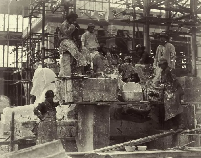 Framed Print : Palace Workmen