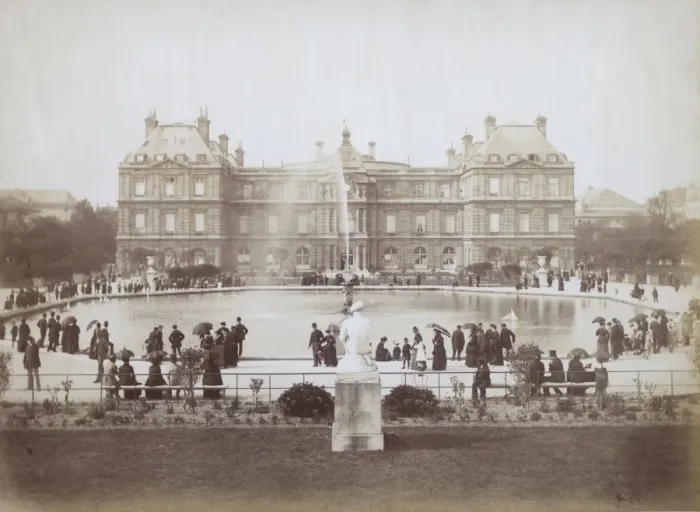 Framed Print : Palais Du Luxembourg Framed Print : Palais Du Luxembourg