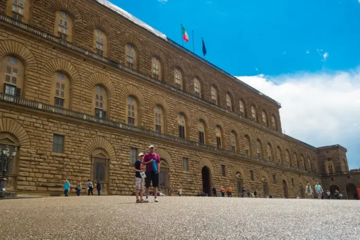 Framed Print : Palazzo Pitti