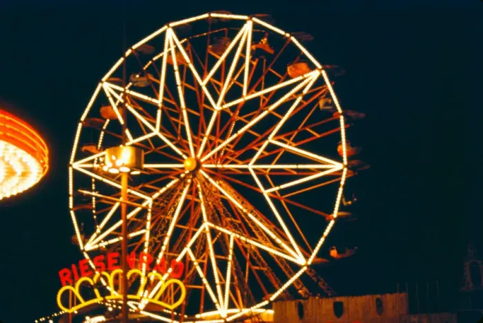 Framed Print : Palisades Park Funfair Framed Print : Palisades Park Funfair