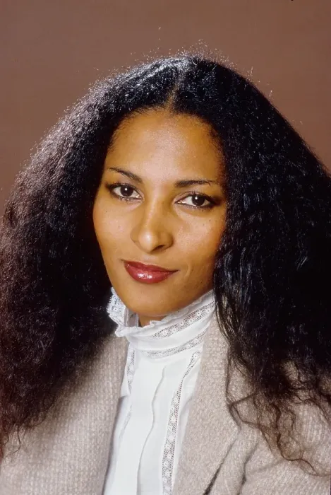 Framed Print : Pam Grier Portrait Session