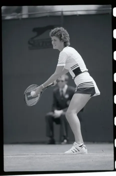 Framed Print : Pam Shriver Serving Framed Print : Pam Shriver Serving