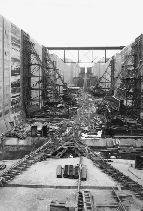 Framed Print : Panama Canal Under Construction Framed Print : Panama Canal Under Construction