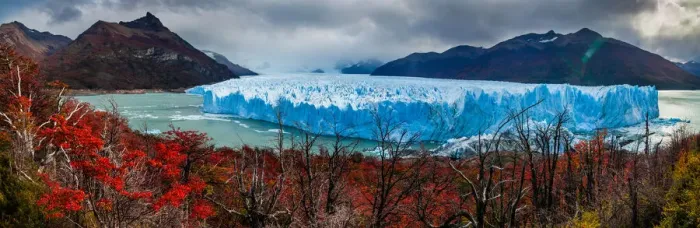 Framed Print : Panorama of Glacier Perito Moreno in autumn. Argentina, Patagonia Framed Print : Panorama of Glacier Perito Moreno in autumn. Argentina, Patagonia
