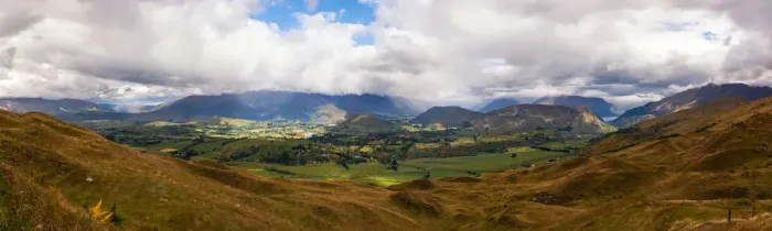 Framed Print : Panorama view of Queenstown from Coronet Peak Framed Print : Panorama view of Queenstown from Coronet Peak