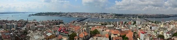 Panoramic view of golden bay horn