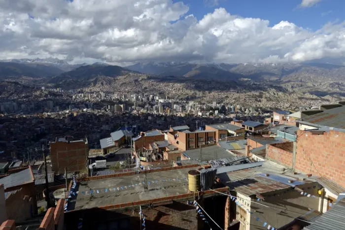 Framed Print : Panoramic view of La Paz, Bolivia Framed Print : Panoramic view of La Paz, Bolivia