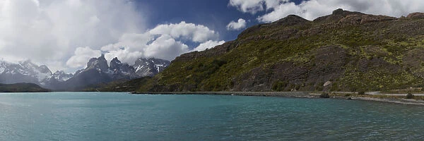 Panoramic view of Lago Nordenskjold, Lake Nordenskjold, in front of the mountains Cuernos del Paine in the Torres del Paine National Park, Magallanes Region, Patagonia, Chile, South America, Latin America, America