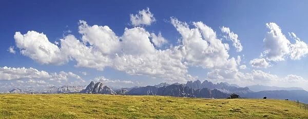 Panoramic view as seen from Aferer Alm alp on Plosen mountain, with the Afer Geisler group and Peitlerkofel mountain, Wuerzjoch ridge, Villnoesstal valley, Dolomites, province of Bolzano-Bozen, Italy, Europe