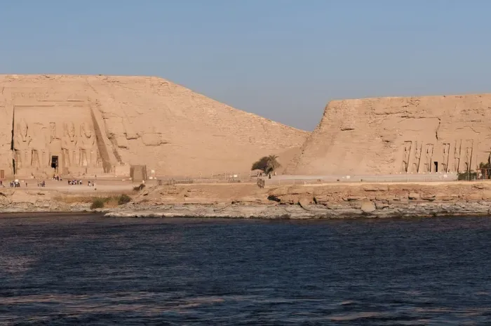 Framed Print : Panoramic view of the Sun Temple and the Temple of Hathor at Abu Simbel Framed Print : Panoramic view of the Sun Temple and the Temple of Hathor at Abu Simbel