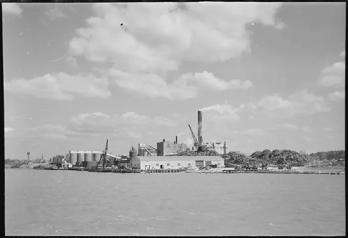 Framed Print : Papermill on York River Framed Print : Papermill on York River
