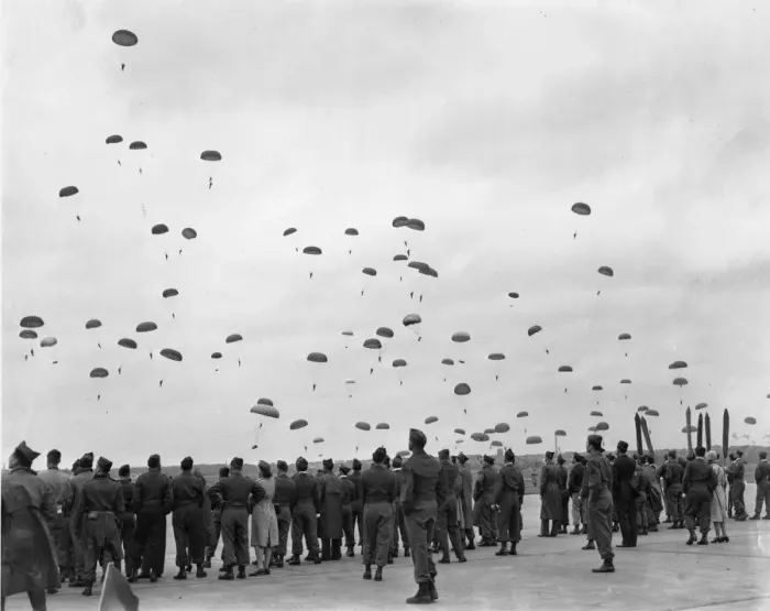 Framed Print : Parachutes Framed Print : Parachutes
