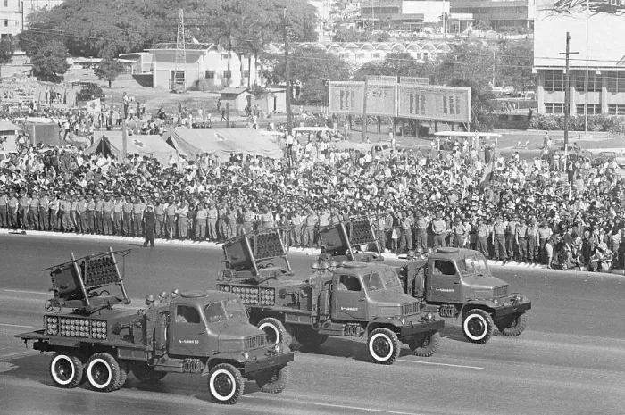 Framed Print : Parade Celebrating the Cuban Revolution Framed Print : Parade Celebrating the Cuban Revolution