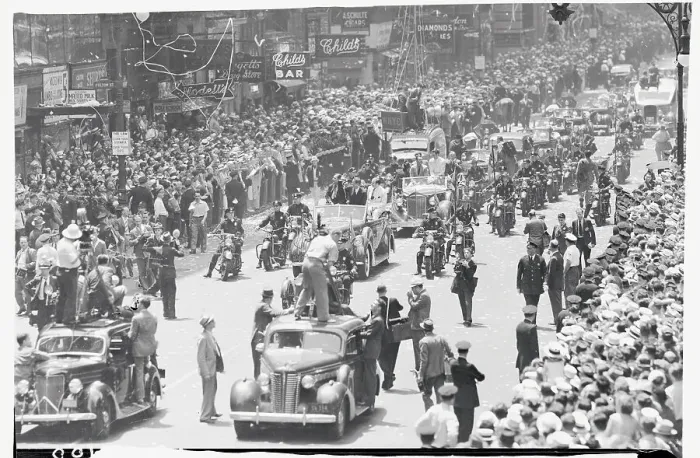 Framed Print : Parade Honoring Howard Hughes and World Flight Crew