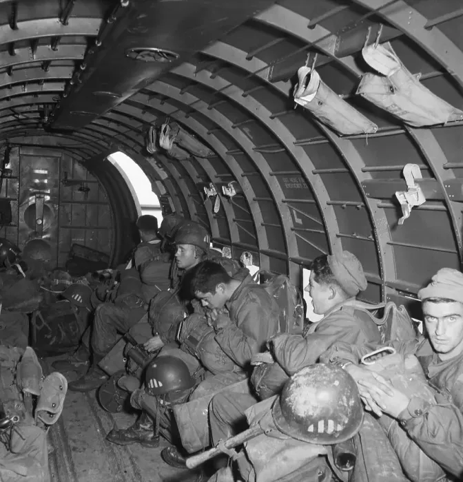 Framed Print : Paratroopers Enroute To A Drop Zone Framed Print : Paratroopers Enroute To A Drop Zone