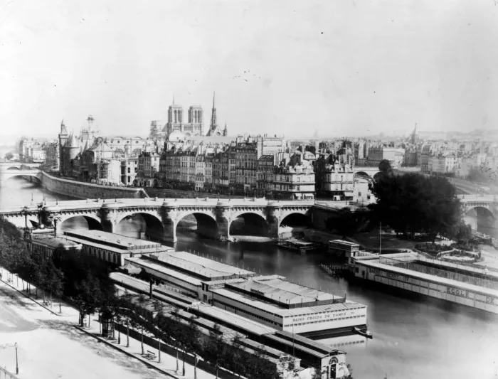 Framed Print : Parisian Bridge Framed Print : Parisian Bridge