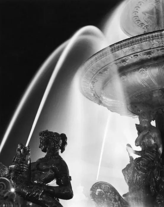 Framed Print : Parisian Fountain Framed Print : Parisian Fountain