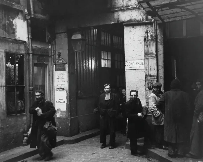 Framed Print : Parisian Street Corner Framed Print : Parisian Street Corner
