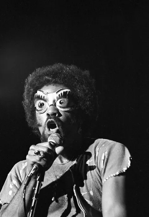 Framed Print : Parliament Singer Performing