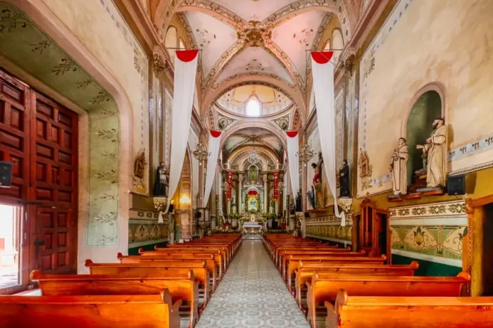Framed Print : Parroquia de Santiago (Santiago Parish) - Queretaro, Mexico Framed Print : Parroquia de Santiago (Santiago Parish) - Queretaro, Mexico