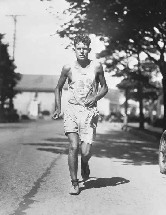 Framed Print : Participant Running in Bunion Derby Framed Print : Participant Running in Bunion Derby