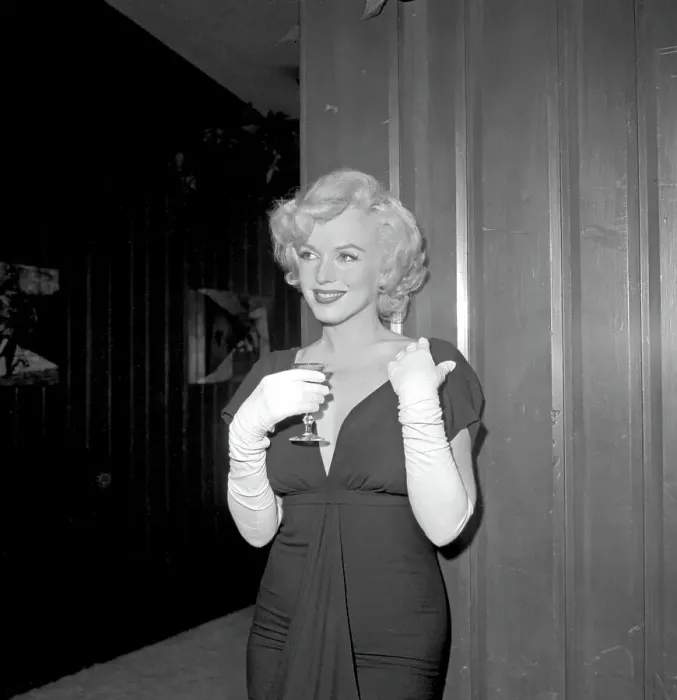 Framed Print : Party For Marilyn At Beverly Hills Hotel Framed Print : Party For Marilyn At Beverly Hills Hotel