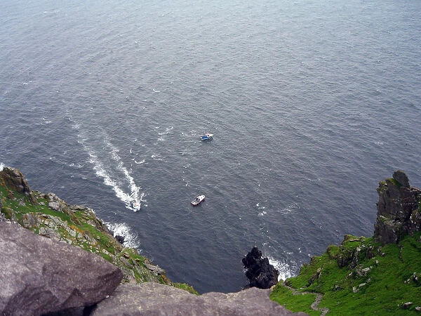 Passenger boats approaching Blind Mans Cove