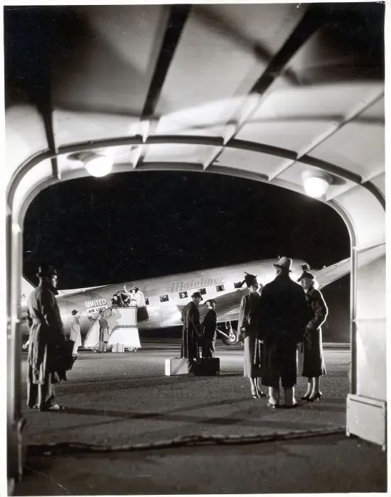 Framed Print : Passengers Being Greeted on Tarmac