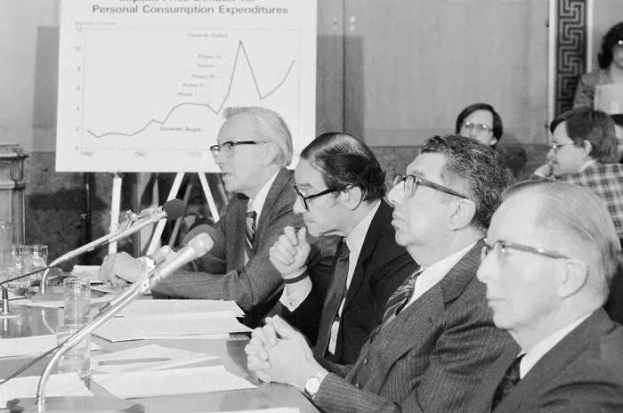 Framed Print : Past Economic Advisers Testifying Framed Print : Past Economic Advisers Testifying