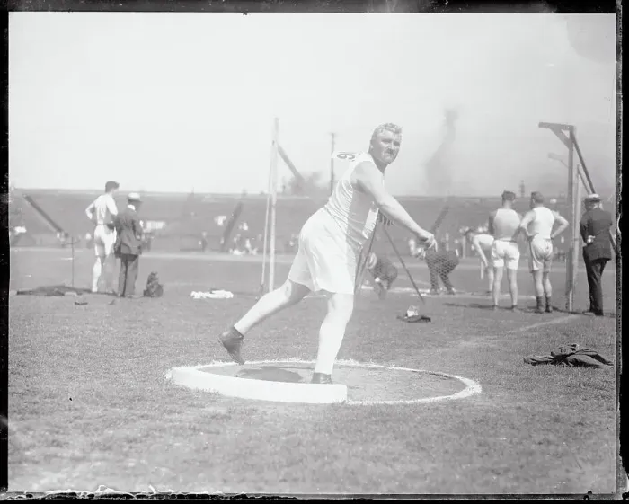 Framed Print : Pat McDonald Throwing a Shot Put Framed Print : Pat McDonald Throwing a Shot Put