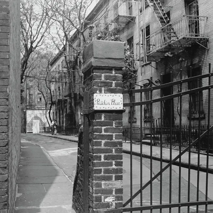Framed Print : Patchin Place, Greenwich Village Framed Print : Patchin Place, Greenwich Village
