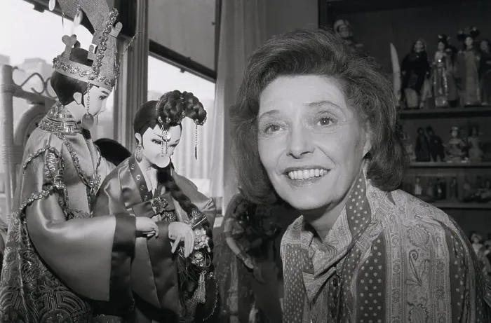 Framed Print : Patricia Neal with Dolls