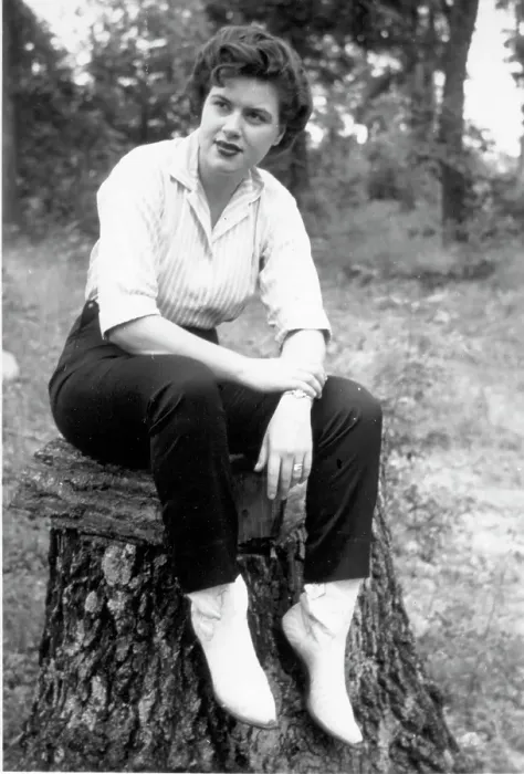 Framed Print : Patsy Cline Portrait Framed Print : Patsy Cline Portrait