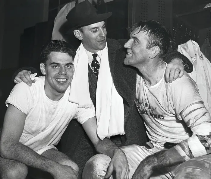 Framed Print : Paul Brown With Arms Around Two Players Framed Print : Paul Brown With Arms Around Two Players