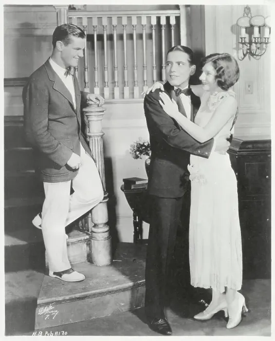 Framed Print : Paul Kelly with Humphrey Bogart and Mary Philips Framed Print : Paul Kelly with Humphrey Bogart and Mary Philips