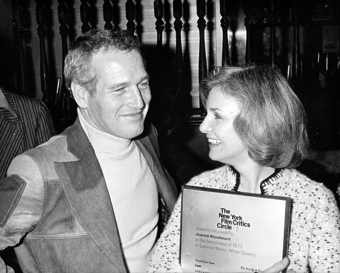 Framed Print : Paul Newman and Joanne Woodward Framed Print : Paul Newman and Joanne Woodward