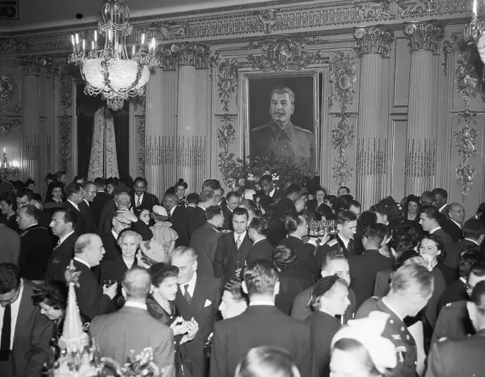 Framed Print : Paul Robeson at Soviet Embassy Party Framed Print : Paul Robeson at Soviet Embassy Party