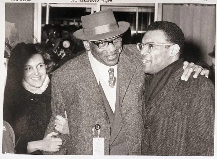 Framed Print : Paul Robeson with Wife and Son Framed Print : Paul Robeson with Wife and Son