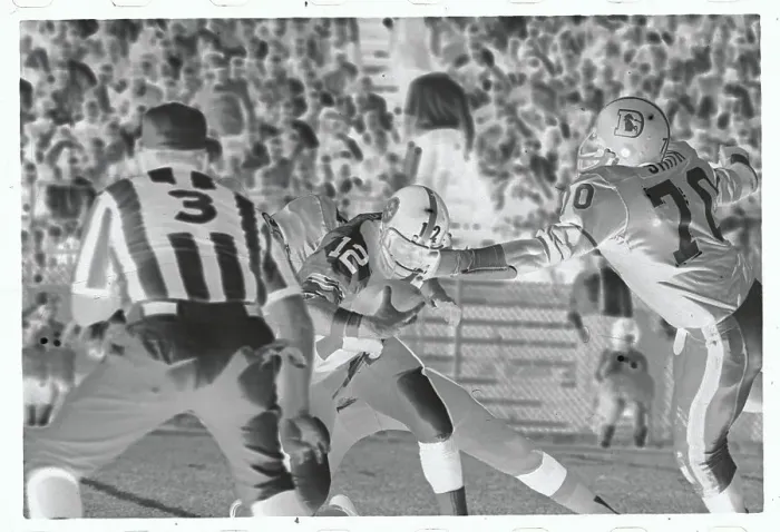 Framed Print : Paul Smith and Terry Bradshaw During Game Framed Print : Paul Smith and Terry Bradshaw During Game