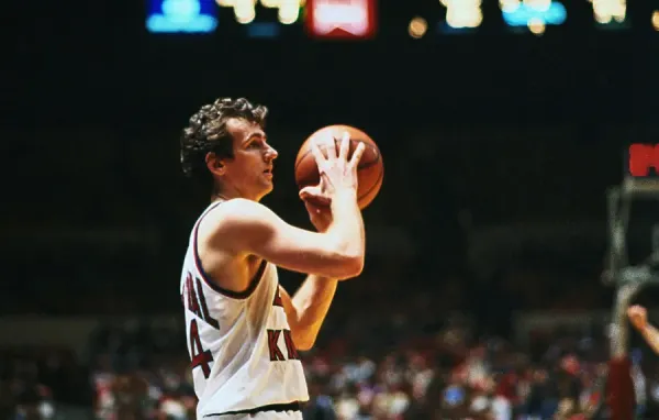 Paul Westphal in Action: New York Knicks Art Prints