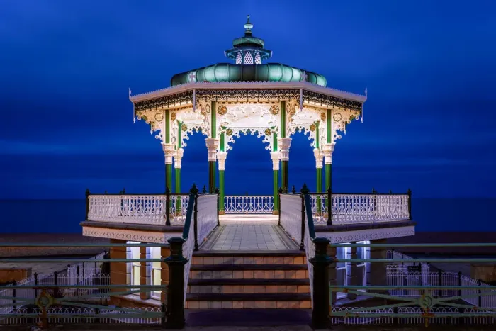Framed Print : Pavilion, Birdnest, Brighton, East Sussex, England Framed Print : Pavilion, Birdnest, Brighton, East Sussex, England