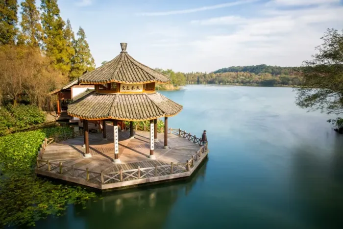 Framed Print : Pavilion in Maojiabu Village by West Lake, Hangzhou, China Framed Print : Pavilion in Maojiabu Village by West Lake, Hangzhou, China