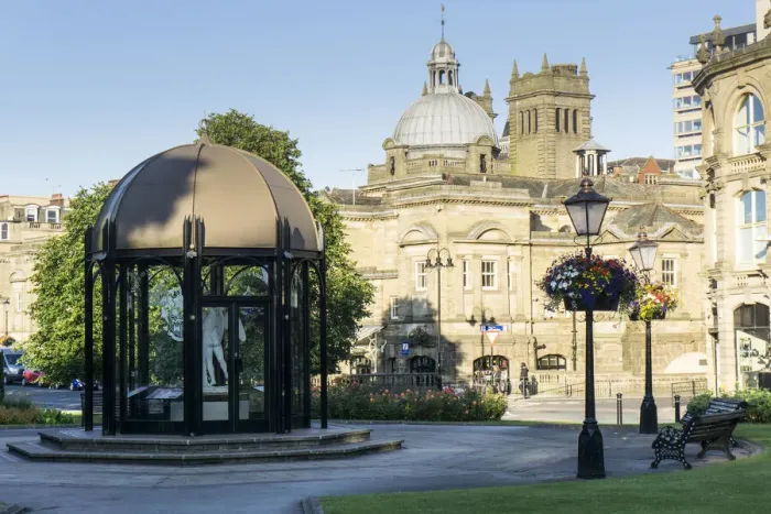 Framed Print : Pavilion and Royal Baths, Harrogate Framed Print : Pavilion and Royal Baths, Harrogate