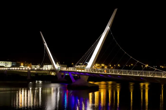 Framed Print : Peace Bridge Londonderry Framed Print : Peace Bridge Londonderry