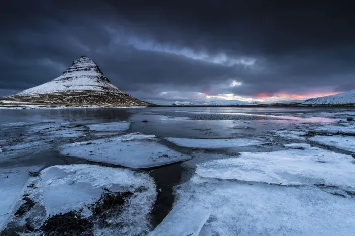 Framed Print : Peak of Kirkjufell with Kirkjufell river, Kirkjufell, Snaefellsnes peninsula, Iceland Framed Print : Peak of Kirkjufell with Kirkjufell river, Kirkjufell, Snaefellsnes peninsula, Iceland