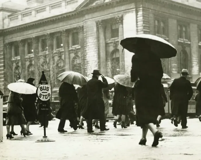 Framed Print : Pedestrians walking in rain in New York City, (B&W)