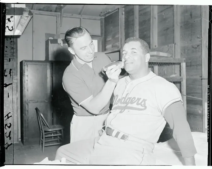 Framed Print : Pee Wee Reese Shaving Roy Campanella Framed Print : Pee Wee Reese Shaving Roy Campanella
