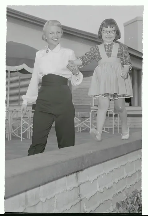Framed Print : Peggy Lee with Her Daughter Nicki Framed Print : Peggy Lee with Her Daughter Nicki