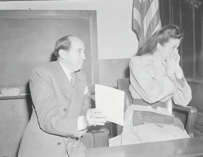 Framed Print : Peggy Satterlee Reacting in Court Framed Print : Peggy Satterlee Reacting in Court